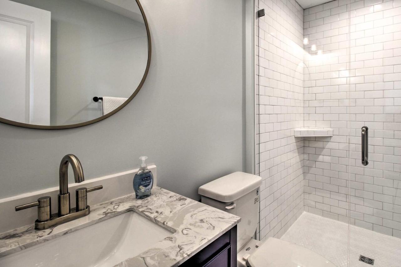 New! Renovated 2 Bed 2 Bath Apartment Downtown Бюфорт Екстериор снимка
